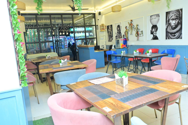 Food & Drinks 3, Wishotel Xpress Silver Sky, Indore