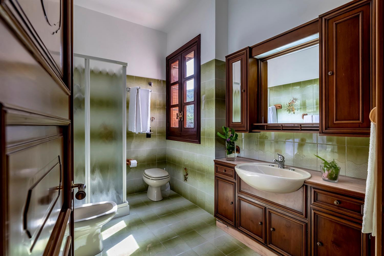 Bathroom 3, Alba Marina B&B, Trapani