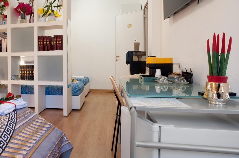 Others 5, ARENA D'INTORNO LUXURY e SUITES, Verona