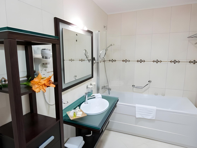 Bathroom 5, Royal Palm Hotel, Dubrovnik