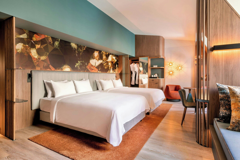 Bedroom 2, Renaissance Amsterdam Hotel, Amsterdam