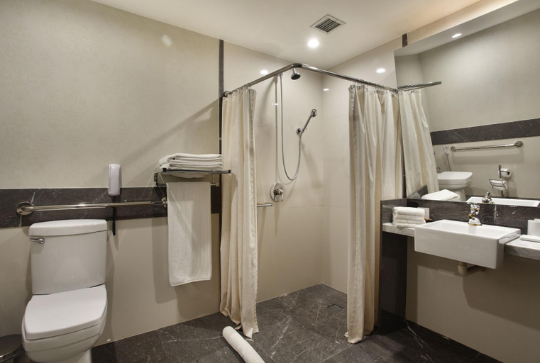 Bathroom 5, Miramar by Windsor Copacabana Hotel, Rio de Janeiro