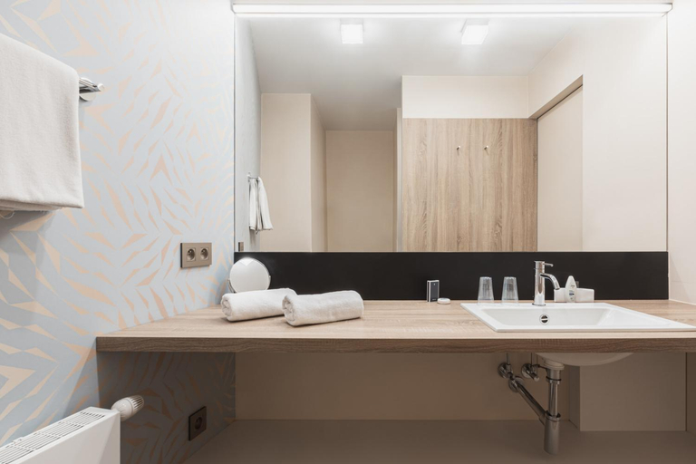 Bathroom 4, Amfora, West-Vlaanderen