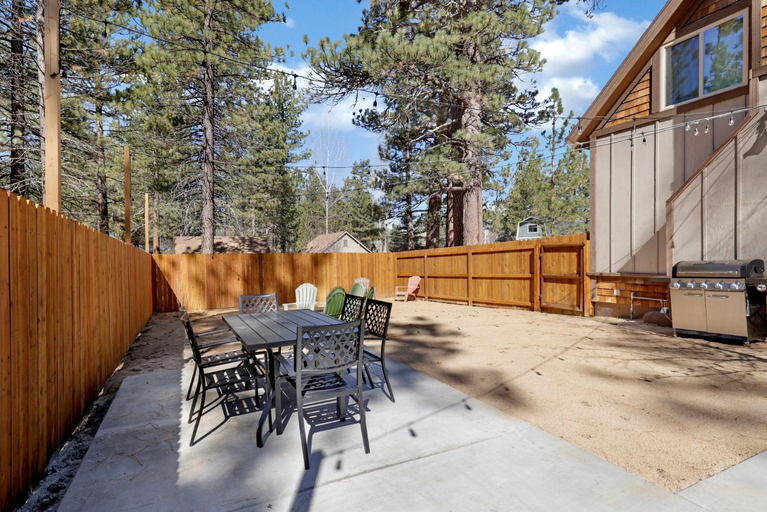 Others 5, Village chic chalet #2113, San Bernardino