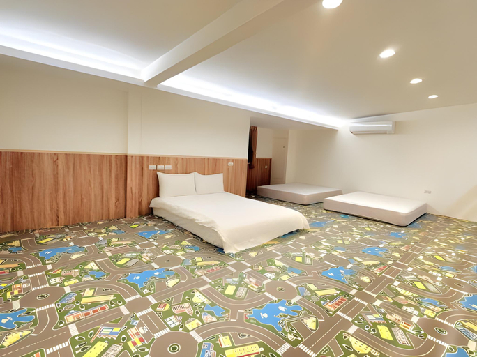 Others 5, Happiness Yes Inn, Yilan