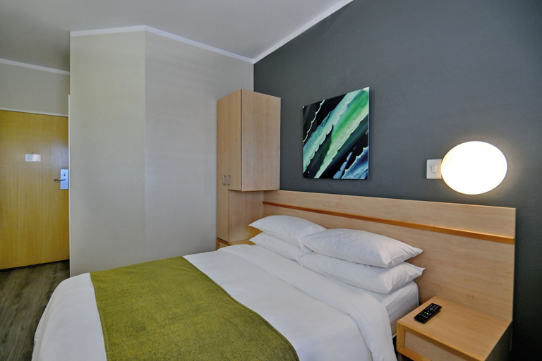 Bedroom 5, Road Lodge Southgate, City of Johannesburg