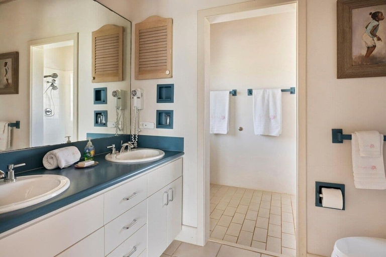 Bathroom 4, Plage Rose Estate 4 Bedroom Home