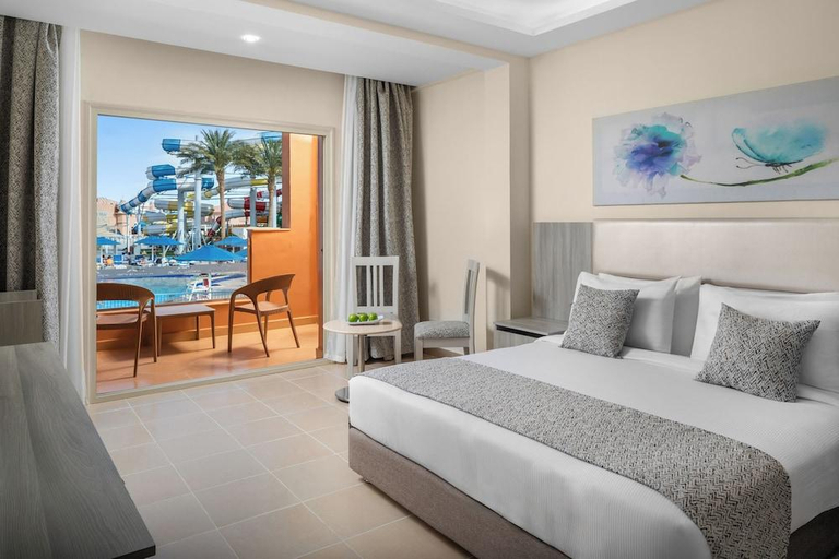 Bedroom 3, Titanic Aqua Park Resort - Families and Couples Only, Safaja