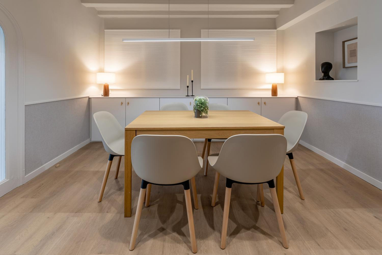 Others 5, Caterina 1840 N2, Barcelona