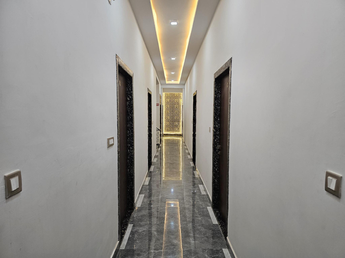Public Area 3, Hotel Simony Palace, Udaipur