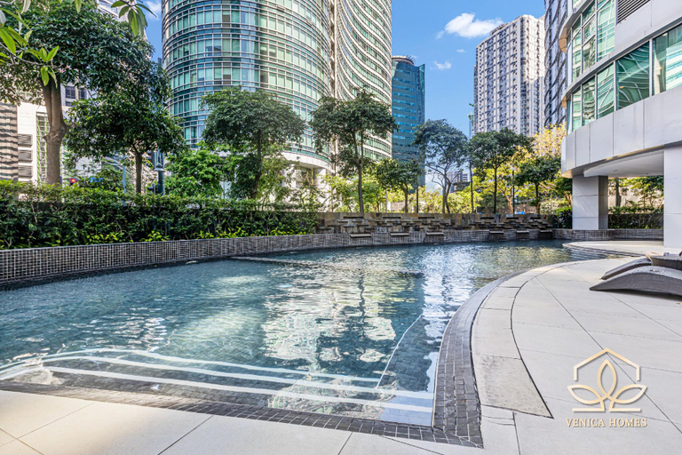 Sport & Beauty, Vibrant Oasis with the best view in BGC + Netflix, Taguig