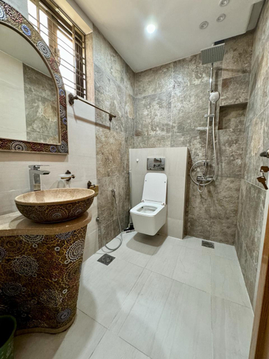 Bathroom 3, Sky Lodge Executive, Islamabad