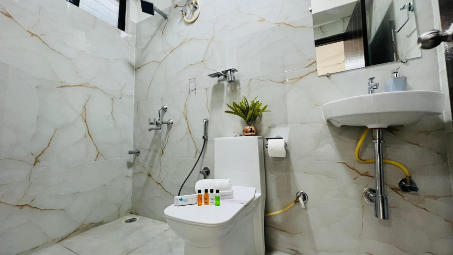 Bathroom 4, Olive Service Apartments - HICC Hitex Hyderabad, Hyderabad