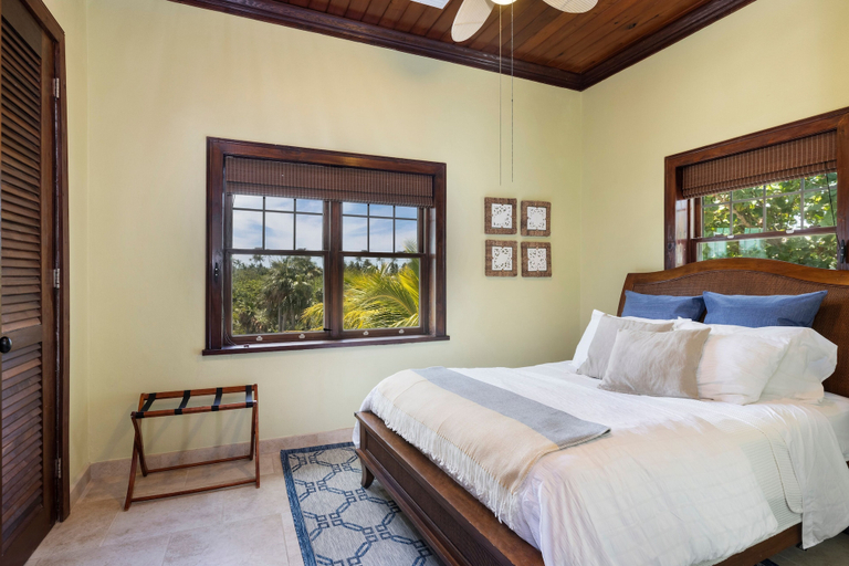 Bedroom 3, Coconut Point 3 Bedroom Home