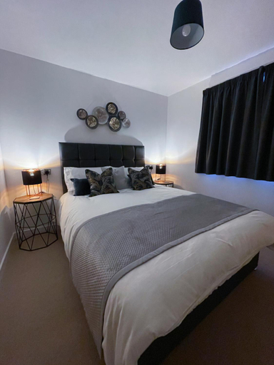 Bedroom 2, Station Side Penthouse, Wolverhampton