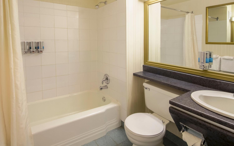 Bathroom 4, Auberge Quebec, Communauté-Urbaine-de-Québec