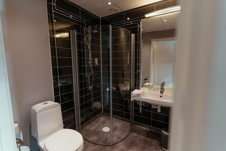 Bathroom 2, Hotell Entre Norr, Umeå