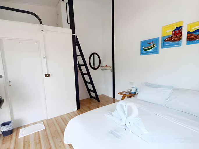 Bedroom 2, Phu Sumphao Valley, Phu Rua