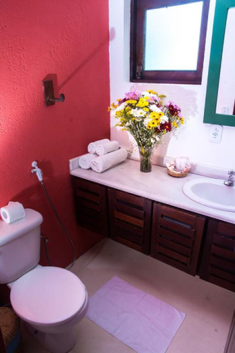 Bathroom 5, Baixu Village, Porto Seguro