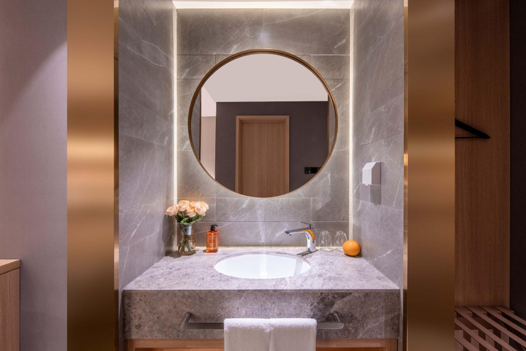 Bathroom 3, Orange Hotel Beijing Yanqing Badaling Great Wall, Beijing