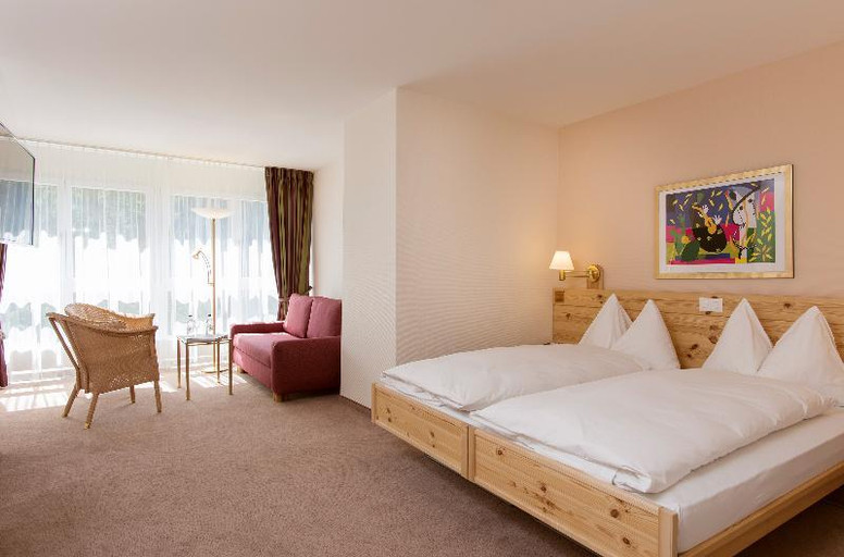Bedroom 3, Sunstar Hotel Arosa, Plessur