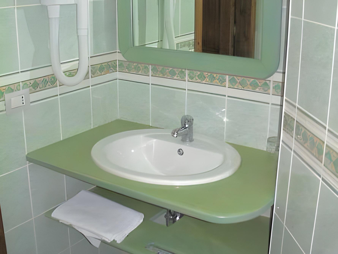 Bathroom 2, Borgo Piazza Country Farm, Catanzaro