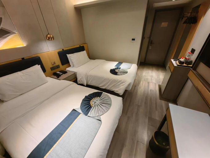 Bedroom 2, Homeinn Selected Hotel (Wuhan High-speed Railway Station), Wuhan