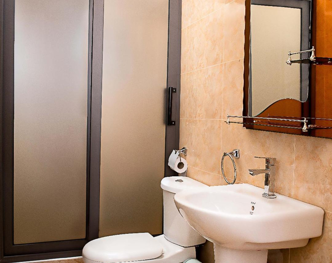 Bathroom 3, LOVEK CONDOS, Kumasi
