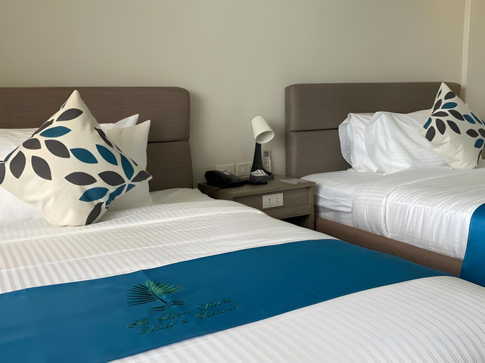 Bedroom 3, River Palm Hotel and Resort powered by Cocotel, Lingayen