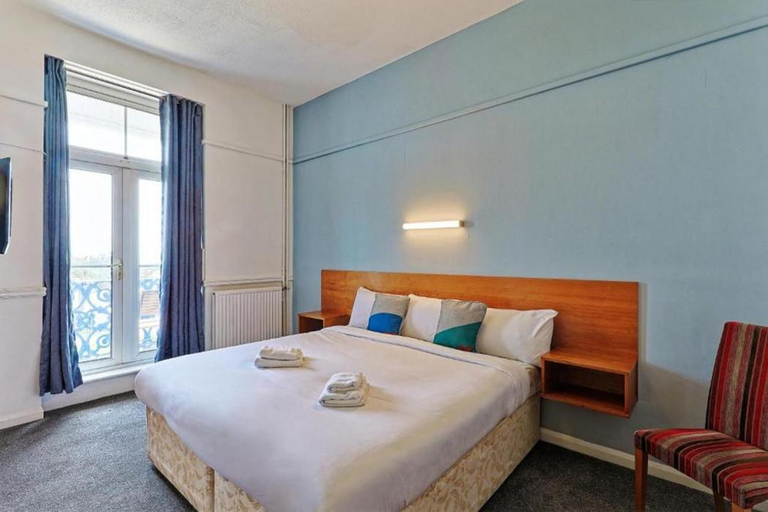 Bedroom 3, The Southcliff Hotel, Kent