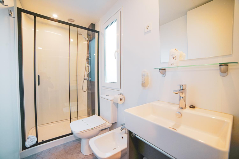 Bathroom 4, Hotel Park, Venezia
