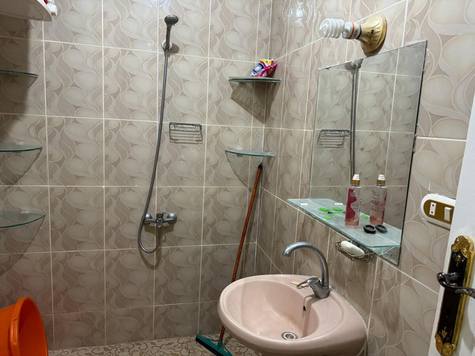 Bathroom, 2bedroom suite in Summer Land Beach Resort, Al-Ghurdaqah
