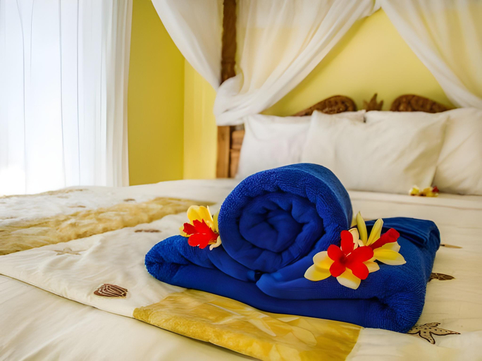Bedroom 2, Beten Waru Bungalow and Restaurant, Karangasem