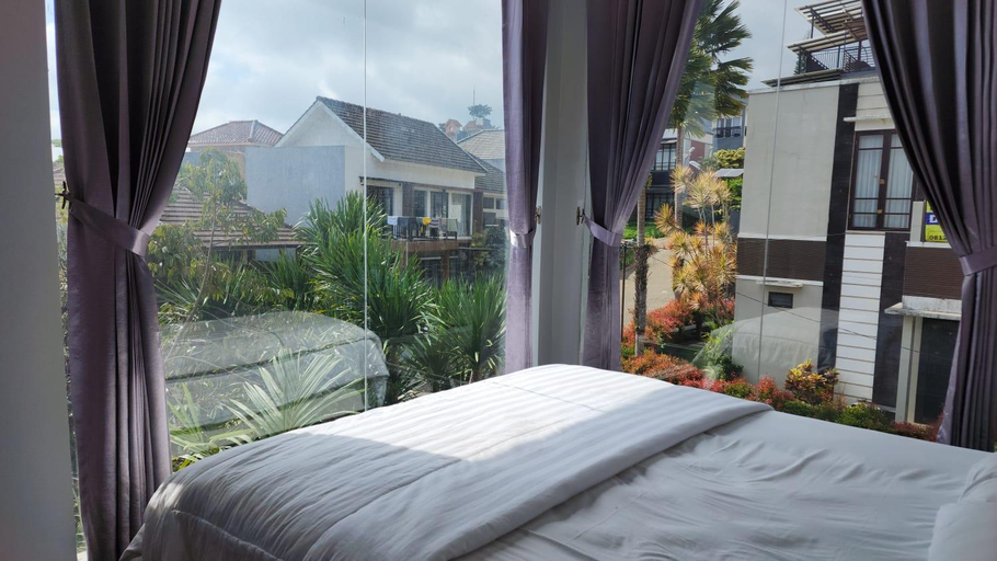 Bathroom 4, Villa Kusuma Pinus M59, Malang