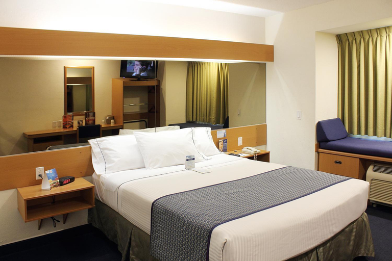 Bedroom 3, Microtel Inn & Suites by Wyndham Culiacan, Culiacán