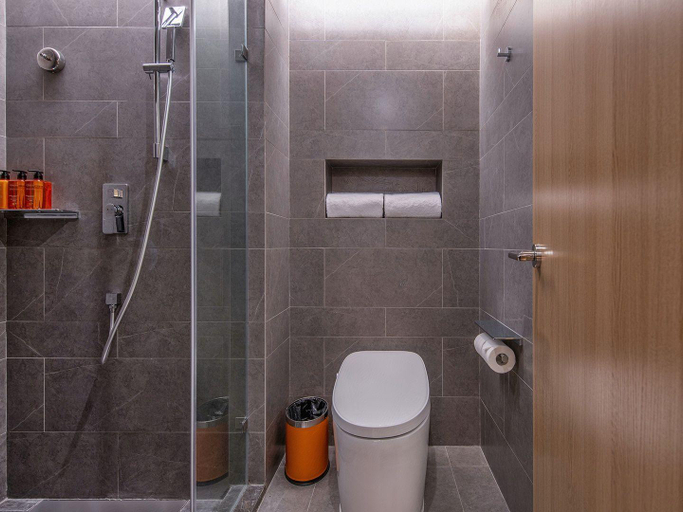 Bathroom 3, Orange Hotel Chengdu Jinniu Wanda, Chengdu