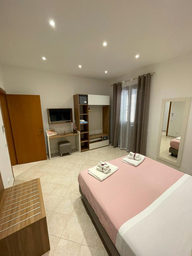 Bedroom 2, Talos Apartments, Trapani