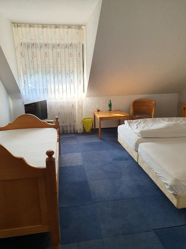 Bedroom 3, Das Kleine Landhotel, Recklinghausen