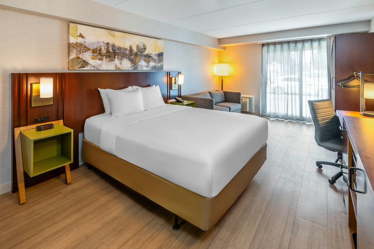 Bedroom 3, Comfort Inn Sudbury City, Greater Sudbury