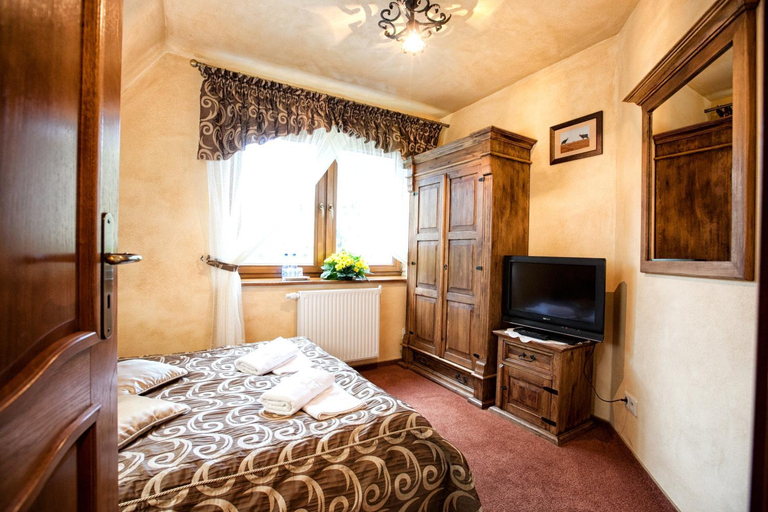 Bedroom 3, Hotel Dwor Karolowka, Tatra