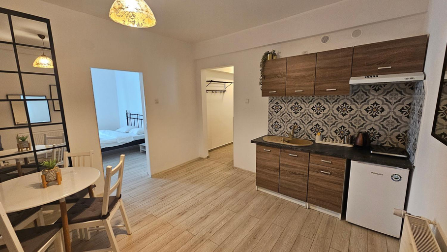 Others 5, Color Apartments Old town Center, Municipiul Bucuresti