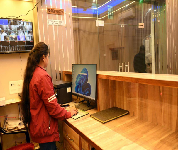 Public Area 3, Hotel Shankara Residency, Varanasi