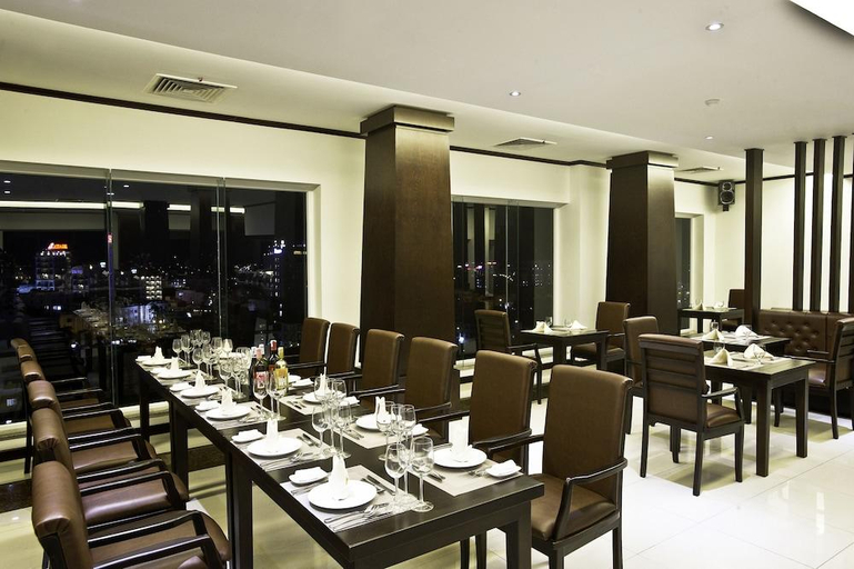 Food & Drinks 4, Camellia Hue, Huế