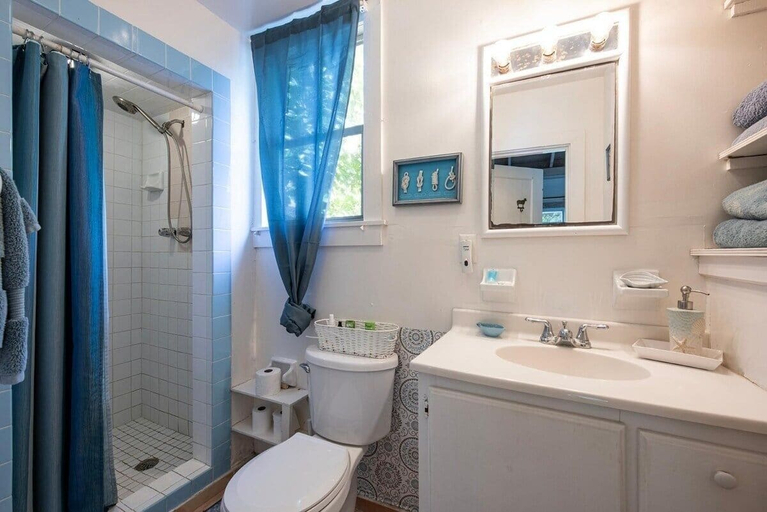 Bathroom 3, Watercolor 3 Bedroom Home