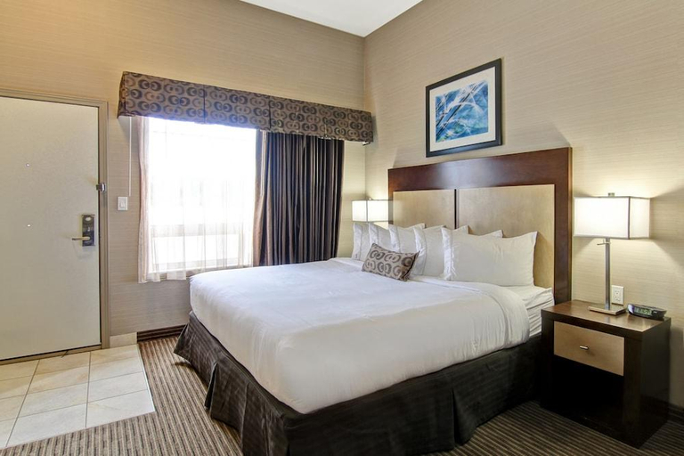 Bedroom 3, Canalta Hotel Esterhazy, Division No. 5