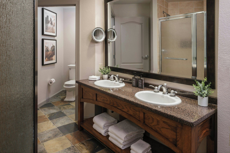 Bathroom 4, Sheraton Mountain Vista Villas, Avon / Vail Valley, Eagle