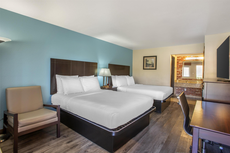 Bedroom 3, Best Western Copper Hills Inn, Gila