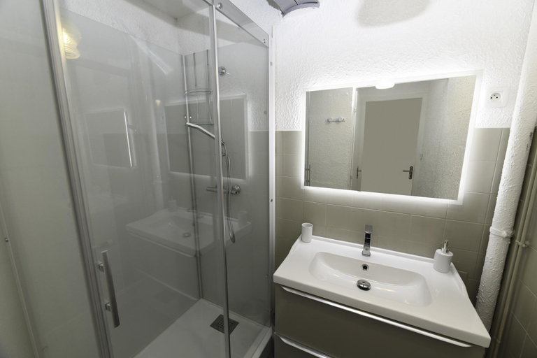 Bathroom, Domaine Blue Garden, Vosges