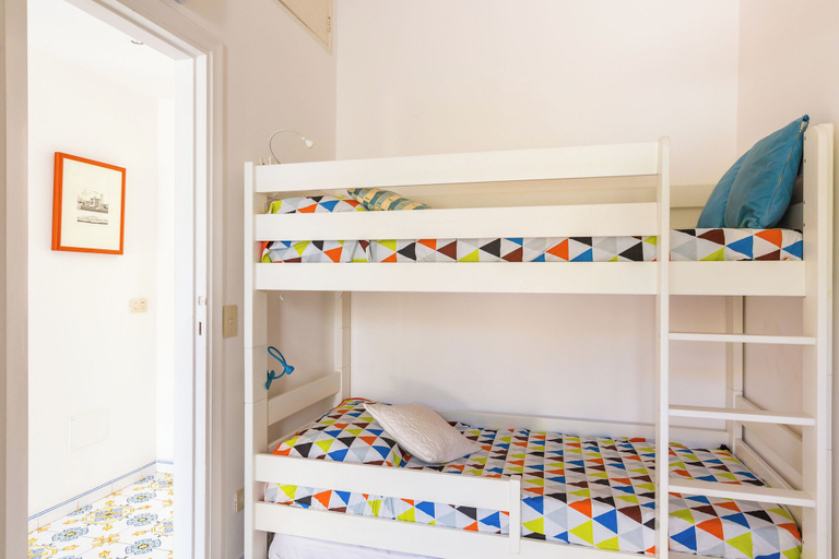 Room 3, Capri Turquoise by Napoliapartments, Napoli