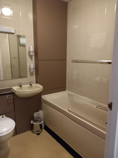 Bathroom 2, Sandown Park Lodge, Surrey